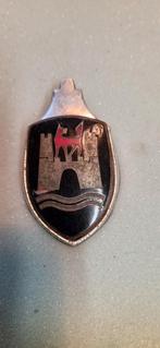 Emblème wolfsburg cox kever ovale, Enlèvement