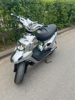 Yamaha booster spirit zo is er maar 1 in belgie met 1140km !, Ophalen, Overige modellen, 49 cc, Benzine