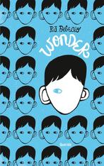 Te Koop Boek WONDER R.J. Palacio, Livres, Livres pour enfants | Jeunesse | 13 ans et plus, Utilisé, Enlèvement ou Envoi, Fiction