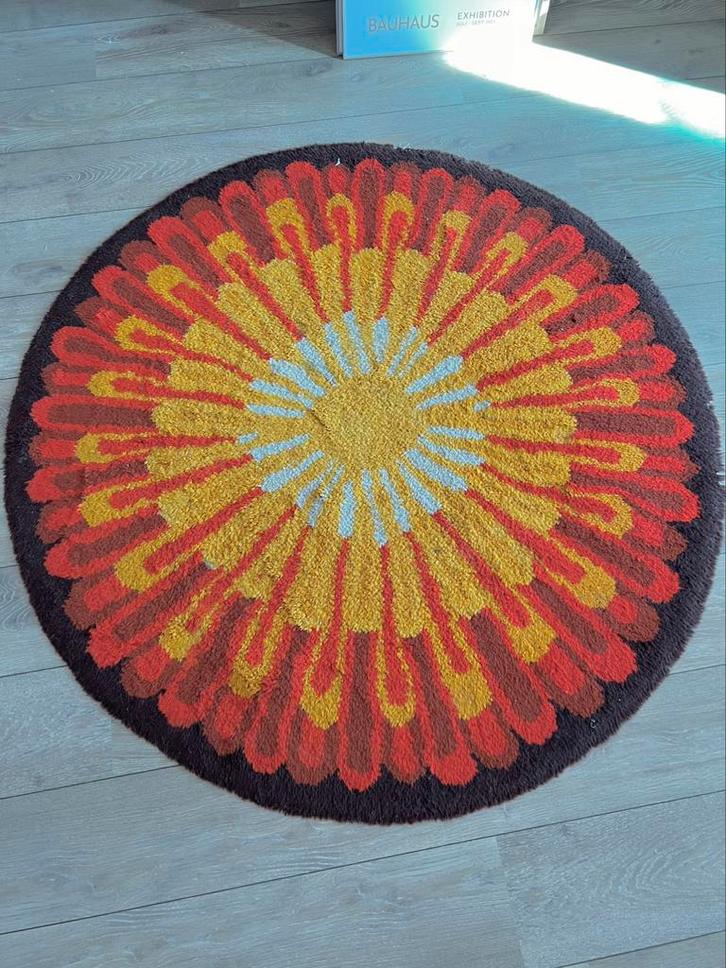 Desso - Uniek rond design vloerkleed – Bauhaus geïnspireerd, Verzamelen, Overige Verzamelen, Ophalen