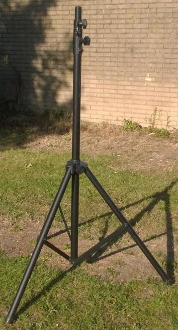 Lichtstatief uitschuifbaar, 4 meter beschikbaar voor biedingen