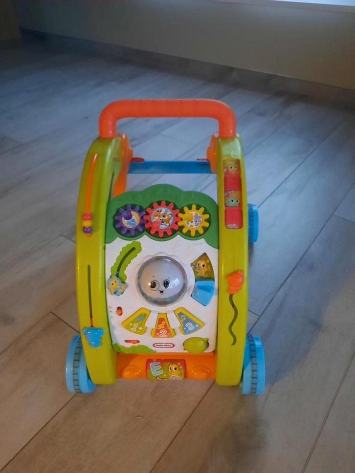 Loopkarretje/loopwagen little tikes, Kinderen en Baby's, Speelgoed | Babyspeelgoed, Zo goed als nieuw, Ophalen