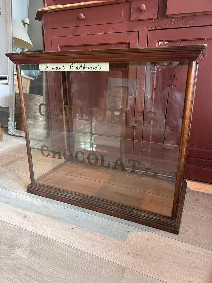 Vintage chocolade vitrine – uniek stuk voor verzamelaars, Antiek en Kunst, Curiosa en Brocante, Ophalen
