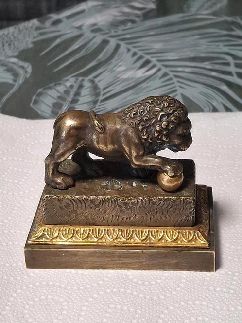 lion en bronze authentique  XIXème, Antiek en Kunst, Antiek | Brons en Koper, Brons, Ophalen of Verzenden
