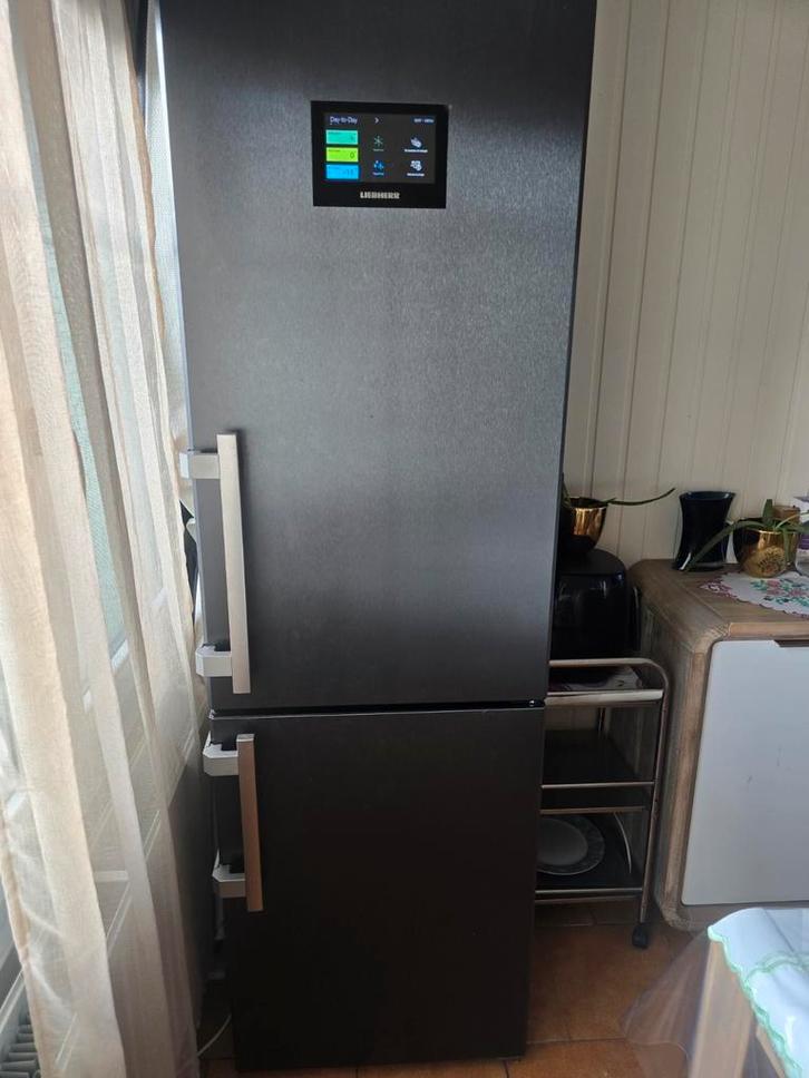 Gecombineerde vriezer van LIEBHERR CBNPBS 4858-20, Elektronische apparatuur, Koelkasten en IJskasten, Zo goed als nieuw, Met vriesvak