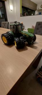 John deere bruder tractor met dubbele banden, Hobby en Vrije tijd, Ophalen, Zo goed als nieuw