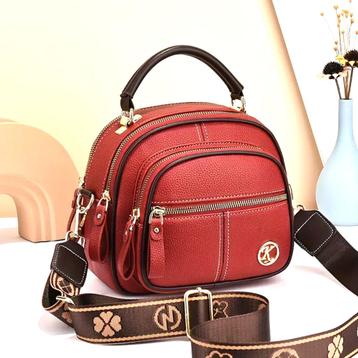 Te koop: Nieuw!!! Mooie  beige, rood of zwarte handtassen. beschikbaar voor biedingen