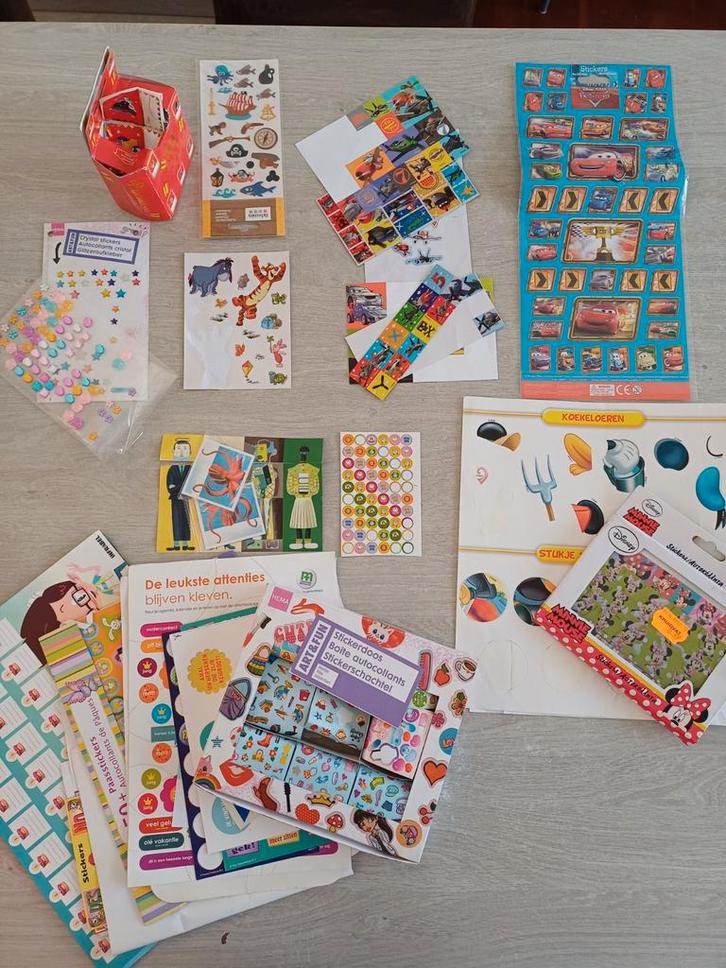 Allerlei knutselen, Kinderen en Baby's, Speelgoed | Educatief en Creatief, Gebruikt, Knutselen, Ophalen of Verzenden