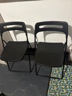 2 chaises pliantes de couleur noire, Comme neuf, Enlèvement, Métal, Une