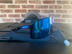 Oakley sutro NIEUWSTAAT, Fietsen en Brommers, Fietsaccessoires | Fietskleding, Ophalen