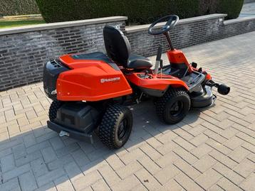 Zitmaaier Husqvarna R214 C, Enlèvement