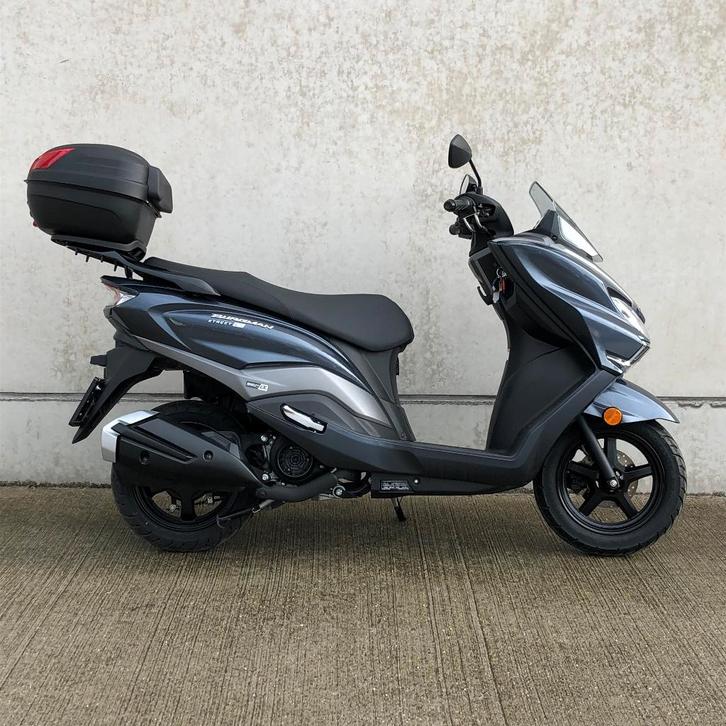 Suzuki BURGMAN 125, Motoren, Motoren | Suzuki, Bedrijf, Scooter, 11 kW of minder, 1 cilinder, Minimaal motorrijbewijs A1, Ophalen