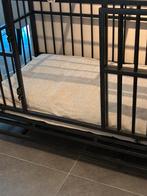 grote hondenbench op wieltjes hond wil er ni in, Enlèvement, Comme neuf