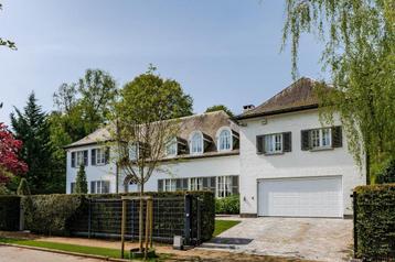 Maison à Woluwé-Saint-Pierre, 6 chambres beschikbaar voor biedingen