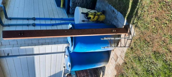 Ijzeren poort paal 1,90 m hoog, Doe-het-zelf en Bouw, Hang- en Sluitwerk, Zo goed als nieuw, Ophalen