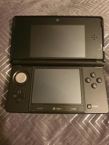  NINTENDO 3DS CONSOLE COMPLÈTE  beschikbaar voor biedingen