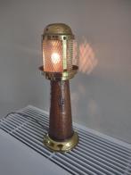 Antiek lampadaire, Ophalen