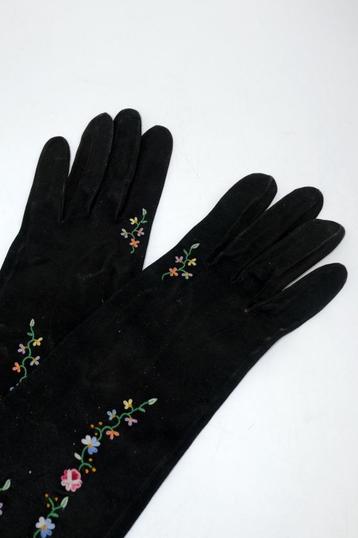 Gants de femme vintage en velour