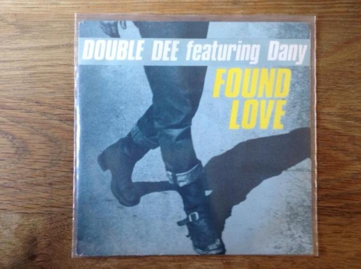 single double dee feat. dany, CD & DVD, Vinyles Singles, Single, Autres genres, 7 pouces, Enlèvement ou Envoi