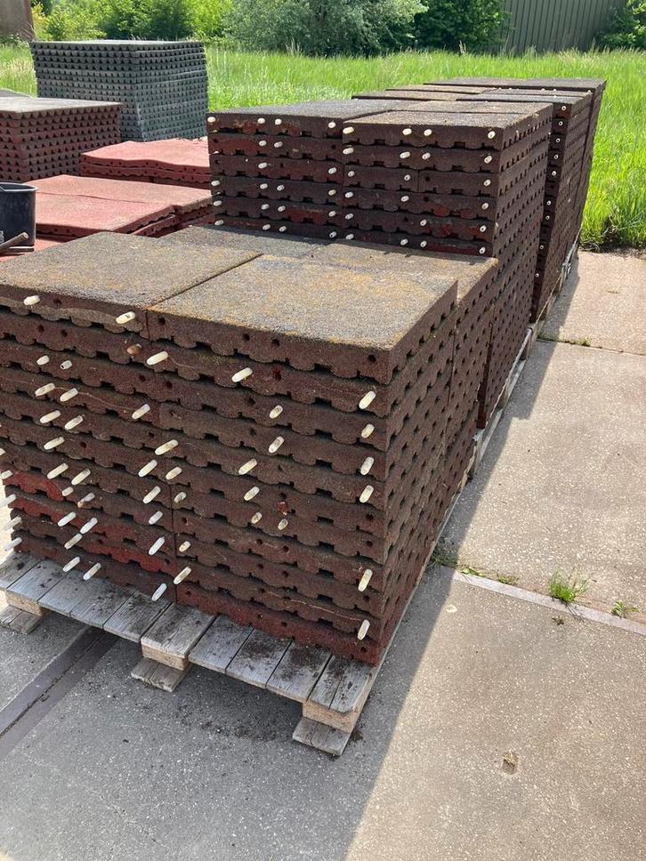 128 vochtdoorlatende rubberen matten 50x50x6,5cm, Dieren en Toebehoren, Stalling en Weidegang
