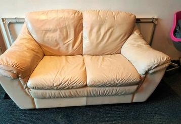 Canapé  beschikbaar voor biedingen