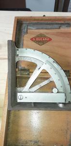 Positionneur d'angle pour l'assemblage pièces métalliques, Ophalen, Gebruikt