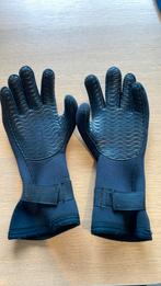 Handschoenen Bare 5mm, maat M, Watersport en Boten, Duiken, Ophalen of Verzenden, Gebruikt, Duikpak