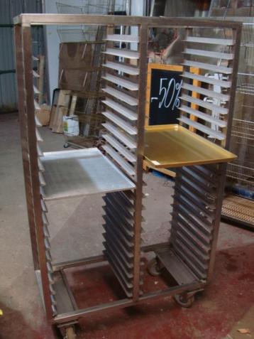 Chariot inox patisserie boulangerie bakkerij beschikbaar voor biedingen