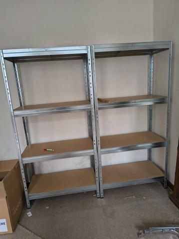 2x Metalen opbergrek beschikbaar voor biedingen