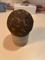 Boulet de canon Warerloo bataille, Collections, Enlèvement ou Envoi