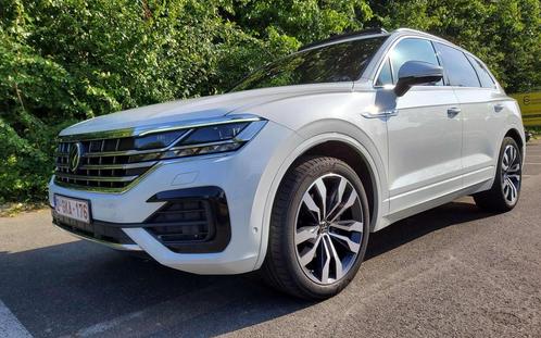 Volkswagen Touareg 3.0 TDi V6 SCR 4Mo R-Line Tip. LICHTE VRA, Auto's, Volkswagen, Bedrijf, Te koop, Touareg, 360° camera, 4x4