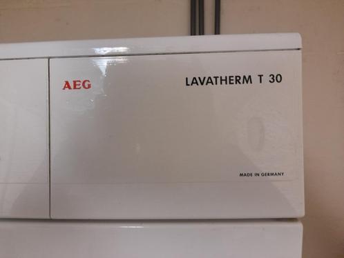 séchoir AEG Lavatherm T30, Electroménager, Sèche-linge, Comme neuf, Évacuation d'air, Chargeur frontal, 8 à 10 kg, Enlèvement