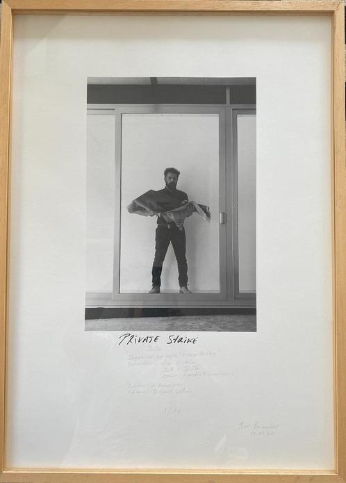 Private Strike, Ben Benaouisse, 2020, Antiek en Kunst, Kunst | Tekeningen en Fotografie, Ophalen