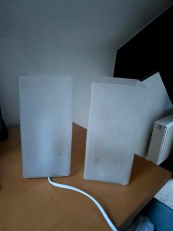 2 tafellampjes beschikbaar voor biedingen