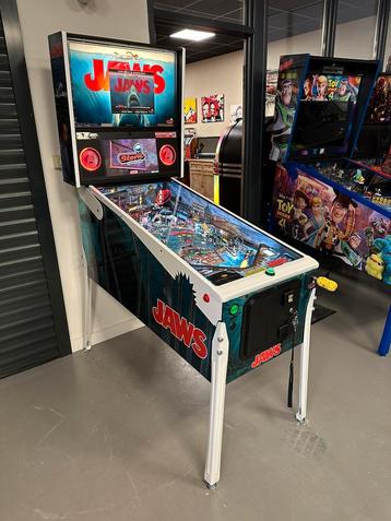 Prachtige flipperkast Stern Jaws Limited Edition Pinball 