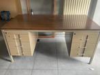 Metalen vintage bureau, Huis en Inrichting, Ophalen, Gebruikt, Bureau