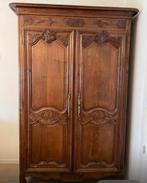 Hoge kastanjebruine antieke kast, Antiek en Kunst, Antiek | Meubels | Kasten, Ophalen