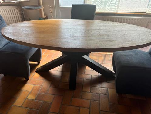 Table ovale en manguier, Maison & Meubles, Tables | Tables à manger, Comme neuf, 50 à 100 cm, 200 cm ou plus, Cinq personnes ou plus