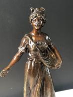 Antiek sculptuur la semeuse, Antiquités & Art, Art | Sculptures & Bois, Enlèvement ou Envoi