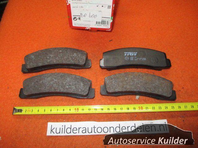 Remblokken voorzijde Lada Niva TRW GDB265 BP688   2121350109, Auto-onderdelen, Remmen en Aandrijving, Lada, Nieuw, Ophalen of Verzenden