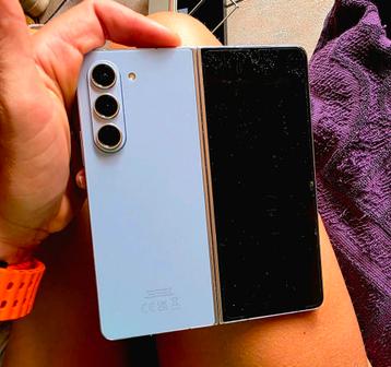 Samsung Z Fold 5 icy Blue 256GB factuur garantie extras beschikbaar voor biedingen