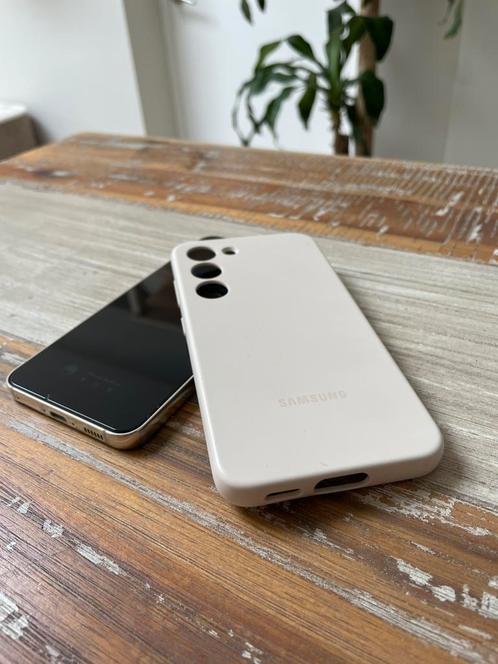 Samsung galaxy s23 creme/goud, Telecommunicatie, Mobiele telefoons | Apple iPhone, Zo goed als nieuw, 8 GB, Goud, Ophalen