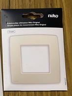 Niko afdekraam crème, Doe-het-zelf en Bouw, Ophalen, Nieuw, Stopcontact