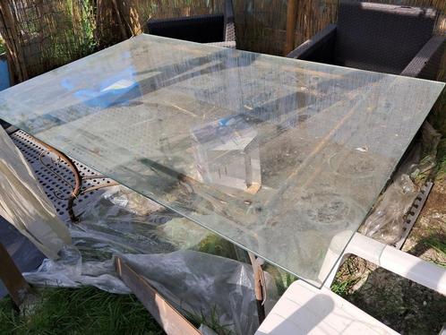 tafel met glazen blad, Tuin en Terras, Tuintafels, Zo goed als nieuw, Rechthoekig, Overige materialen, Ophalen