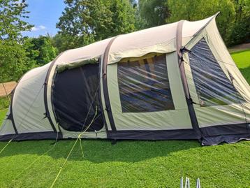 opblaastent 4 personen, Caravans en Kamperen, Tenten, Ophalen, Gebruikt, Tot en met 4