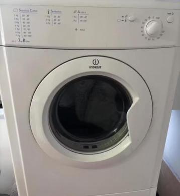Droogkast Indesit 7 kg beschikbaar voor biedingen