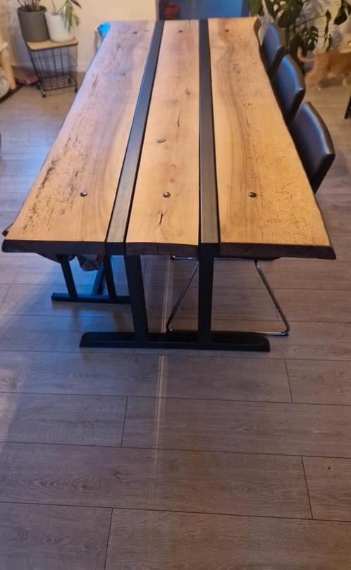 Industriële houten eettafel met houten bank, Huis en Inrichting, Tafels | Eettafels, Gebruikt, Ophalen
