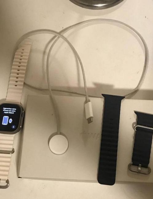 Apple Watch Ultra 2022 49mm, Handtassen en Accessoires, Smartwatches, Zo goed als nieuw, iOS, Blauw, Ophalen of Verzenden