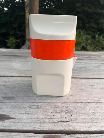 Citruspers jaren 60/70 beschikbaar voor biedingen