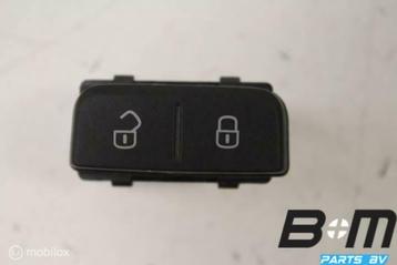 Schakelaar voor centrale vergendeling VW Up! 5 deurs beschikbaar voor biedingen